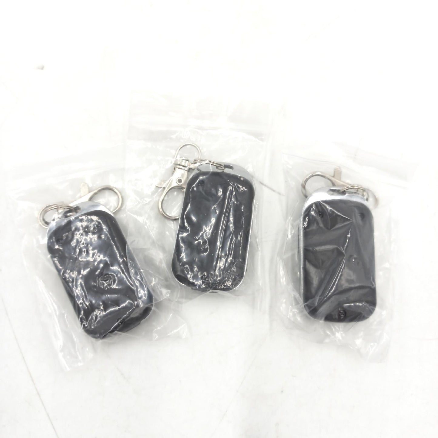 GC GLOBALCOMMERCE Fernsteuerung Torsteuerung Universal 4 Tasten 43392 MHz Schwarz Set