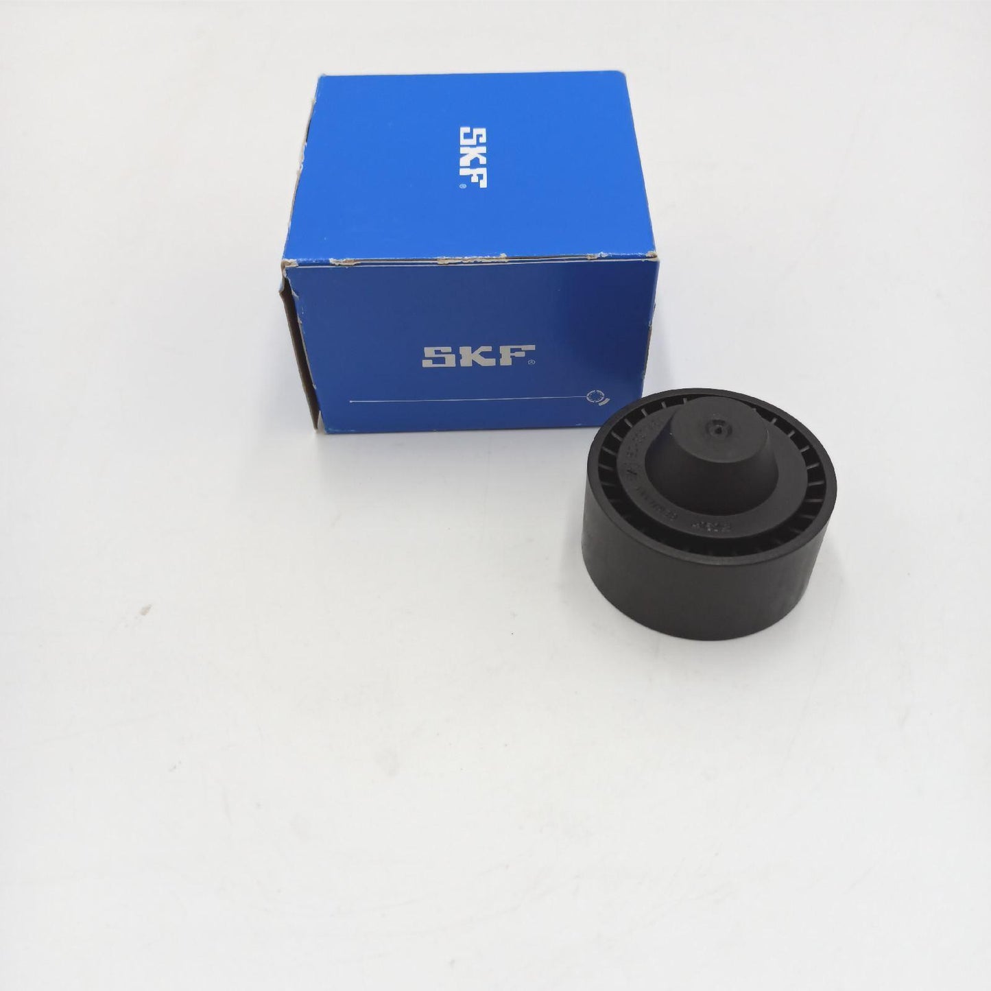 SKF Keilrippenriemen Umlenk Rolle Lager VKM 33100 Mitte Position Hohe