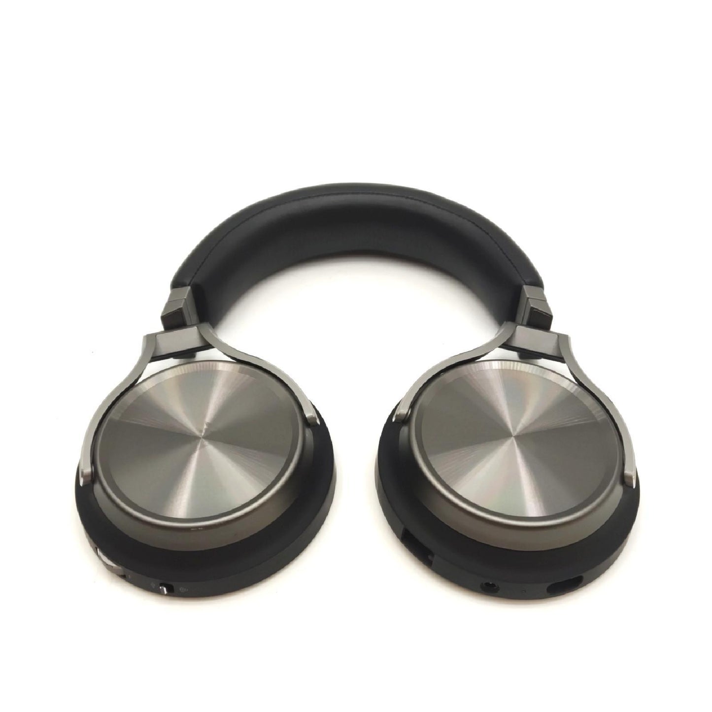 Corsair VirtuoSo RGB Wireless SE High-Fidelity-Gaming-Headset Unvollständig