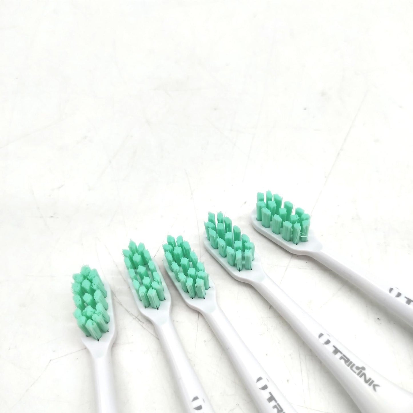 Oclean Bürstenköpfe 6 Stück Weiß Ersatzbürsten W Shape mit Fehler