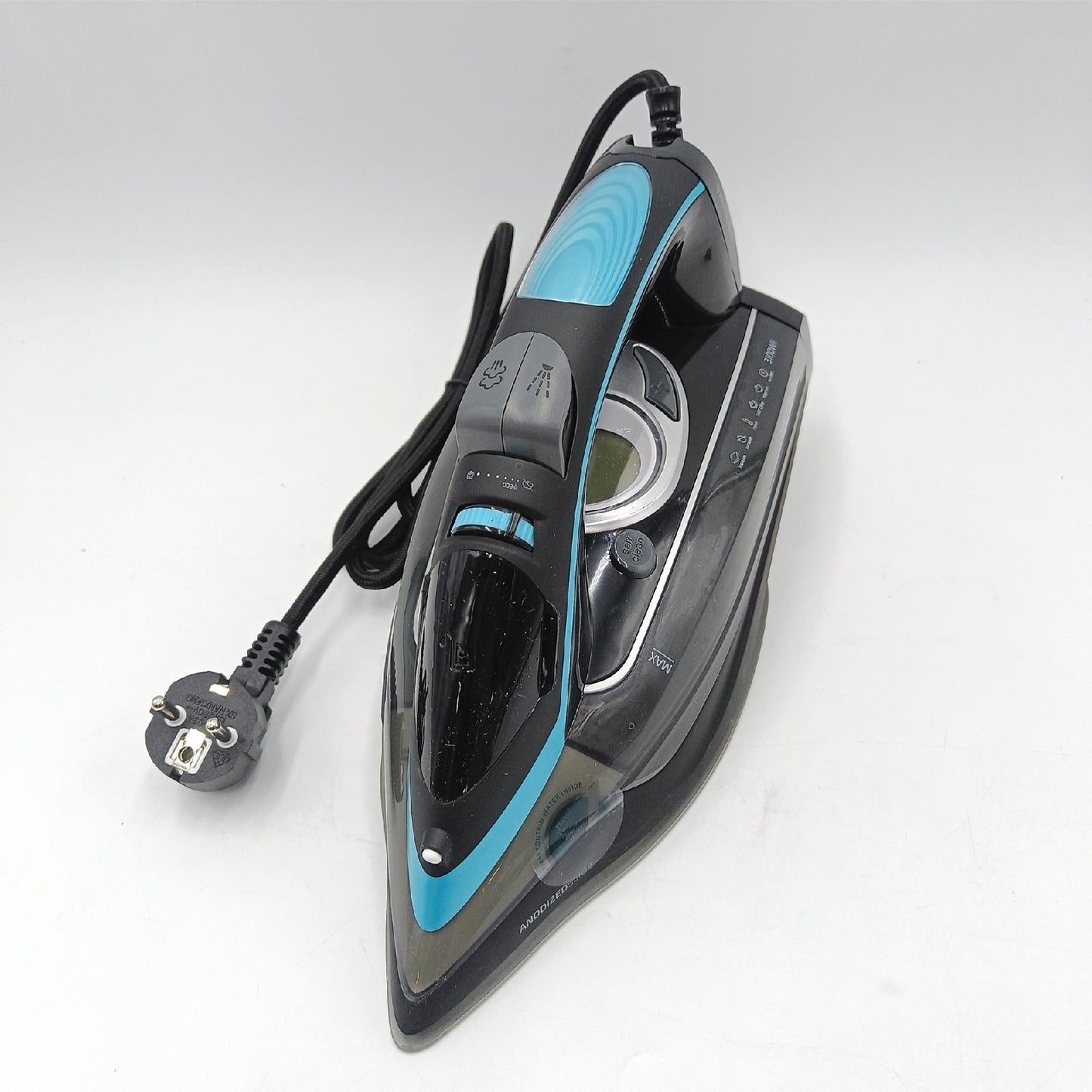 Cecotec Dampfbügeleisen 3D ForceAnodized 750 Smart. 3100 W, Doppelt eloxierte Bügelsohle. Dauerdampf 55 gr/min und Dampfstoß 200 gr/min. LCD Bildschirm. Anti-Kalk, Auto-Off, 400-ml-Tank, Eco-Modus