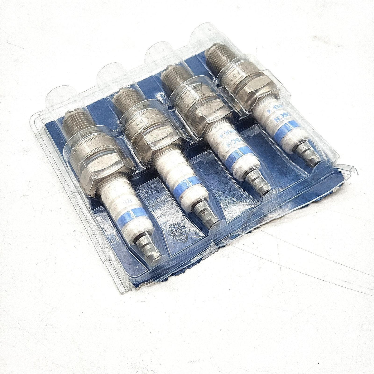 Bosch Zündkerzen Auto Ersatzteile Super 4 4er Set für Zündung Versch