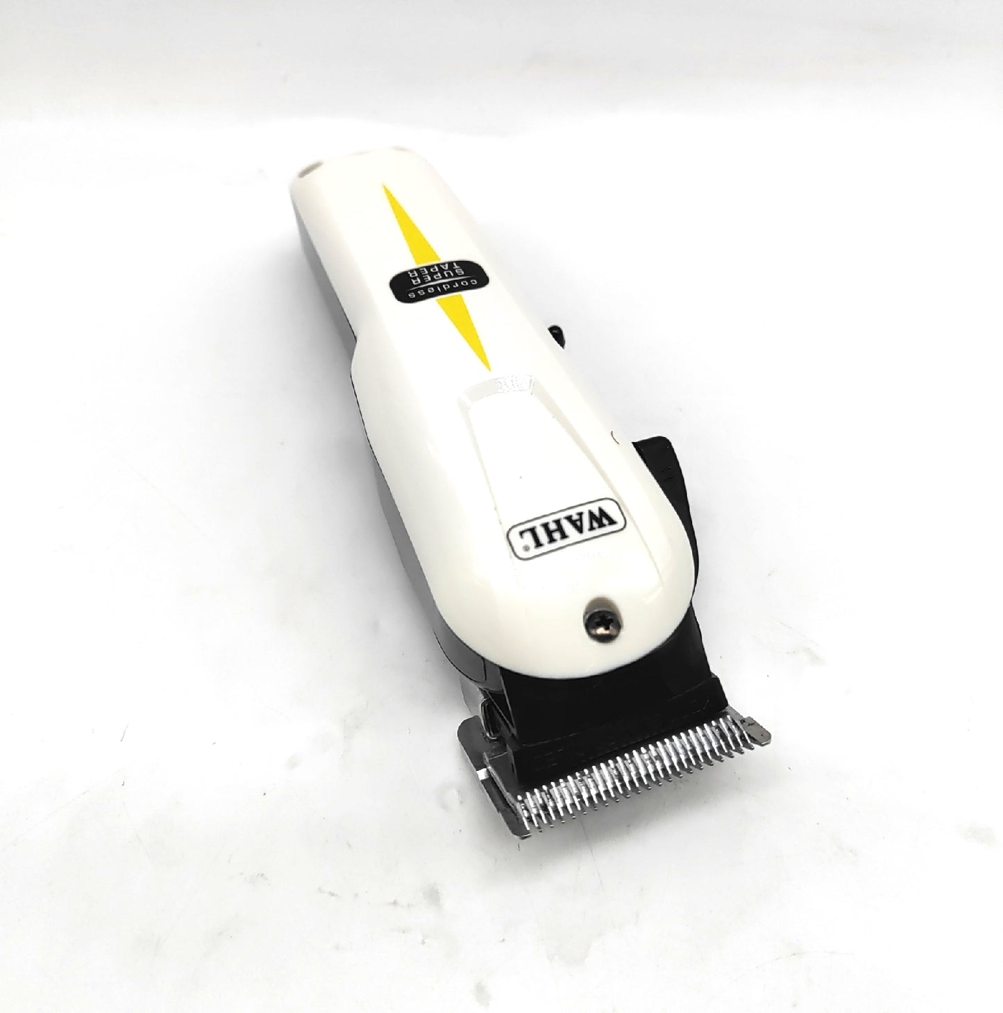 Wahl 8591-016 Super Taper Cordless Haarschneidemaschine Bart und Haare - Defekt