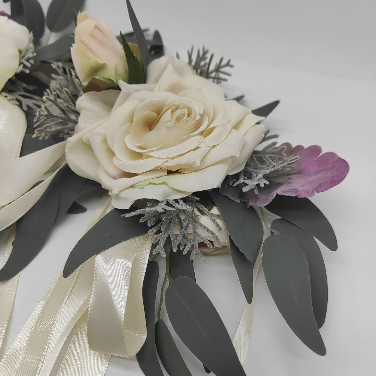 2 Stück Hochzeit Autoschmuck, Hochzeit Autoschleifen, Vintage Hochzeits Künstliche Blume mit Saugnäpfen für Auto Rückspiegel Milchig Weiß