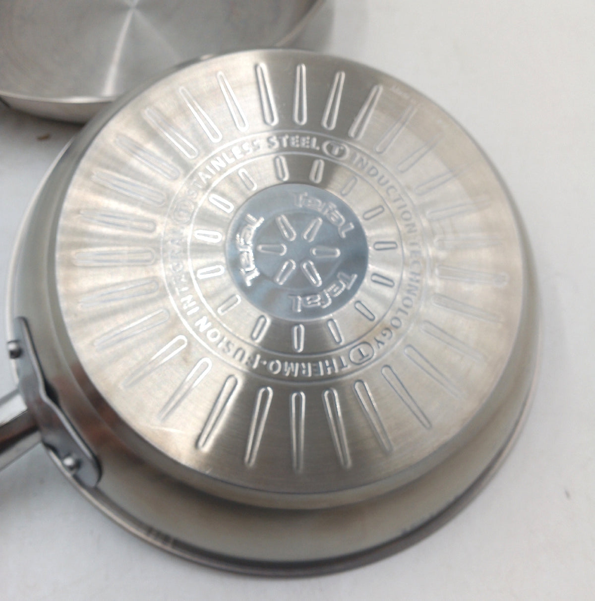 Tefal Pfannenset 2 teilig 24 und 28 cm Induktion Gebrauchsspuren Kratzer kleine Pfanne