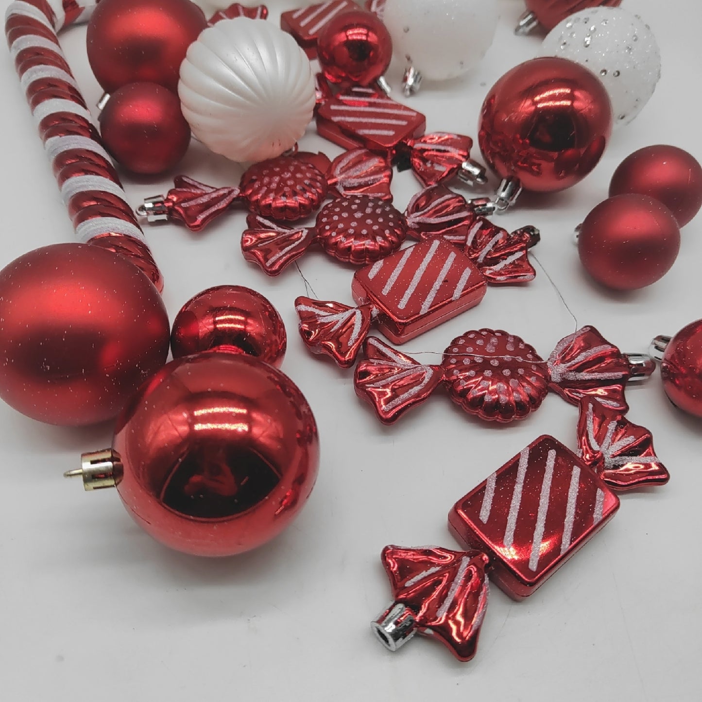 Kesote Weihnachtskugeln Rot Weiß Christbaumkugeln Set Lieferumfang Siehe Fotos