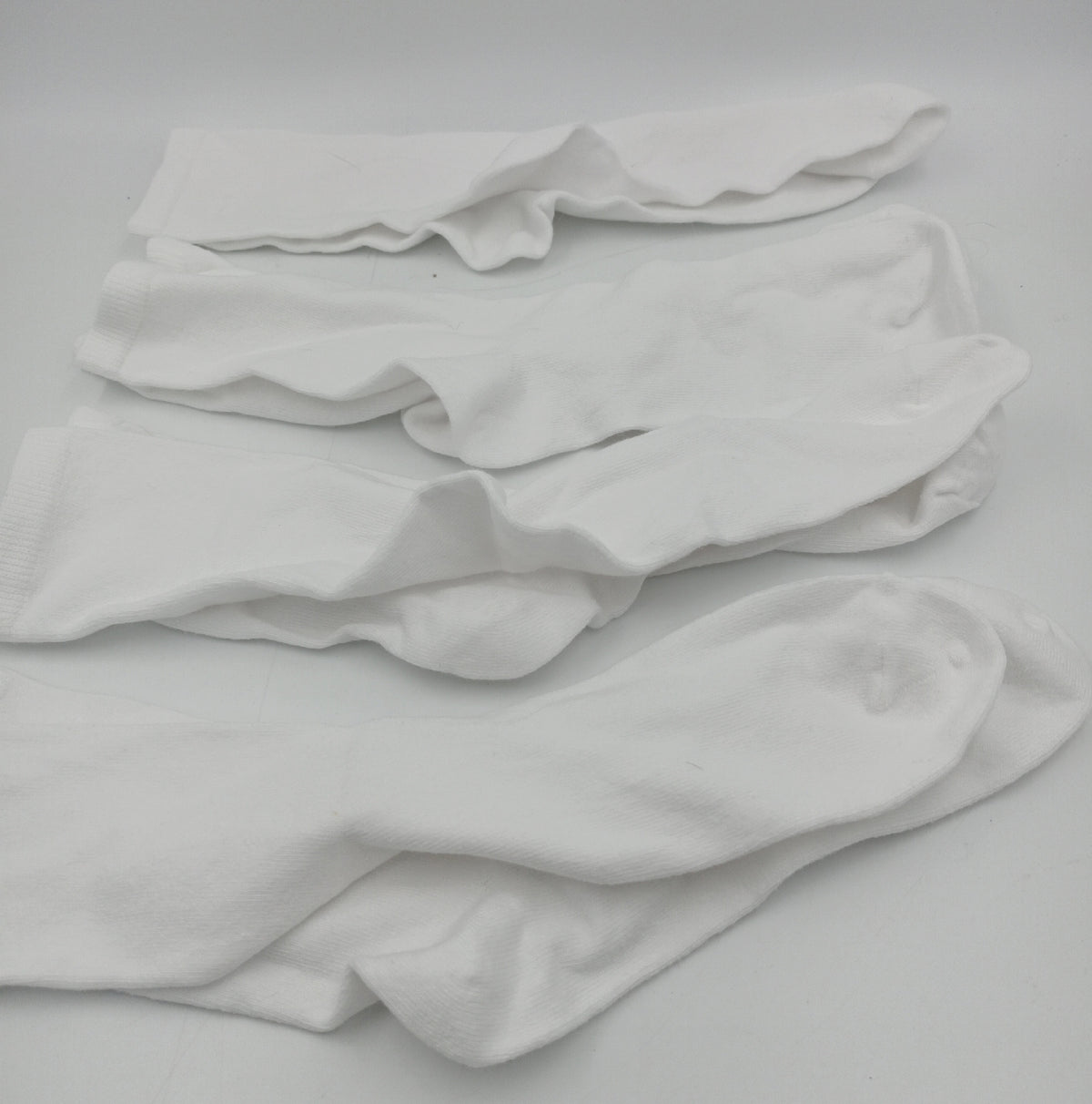 Amazon Essentials Damen Crew Socken Baumwolle Weiss 4 Paar Gr 385 43