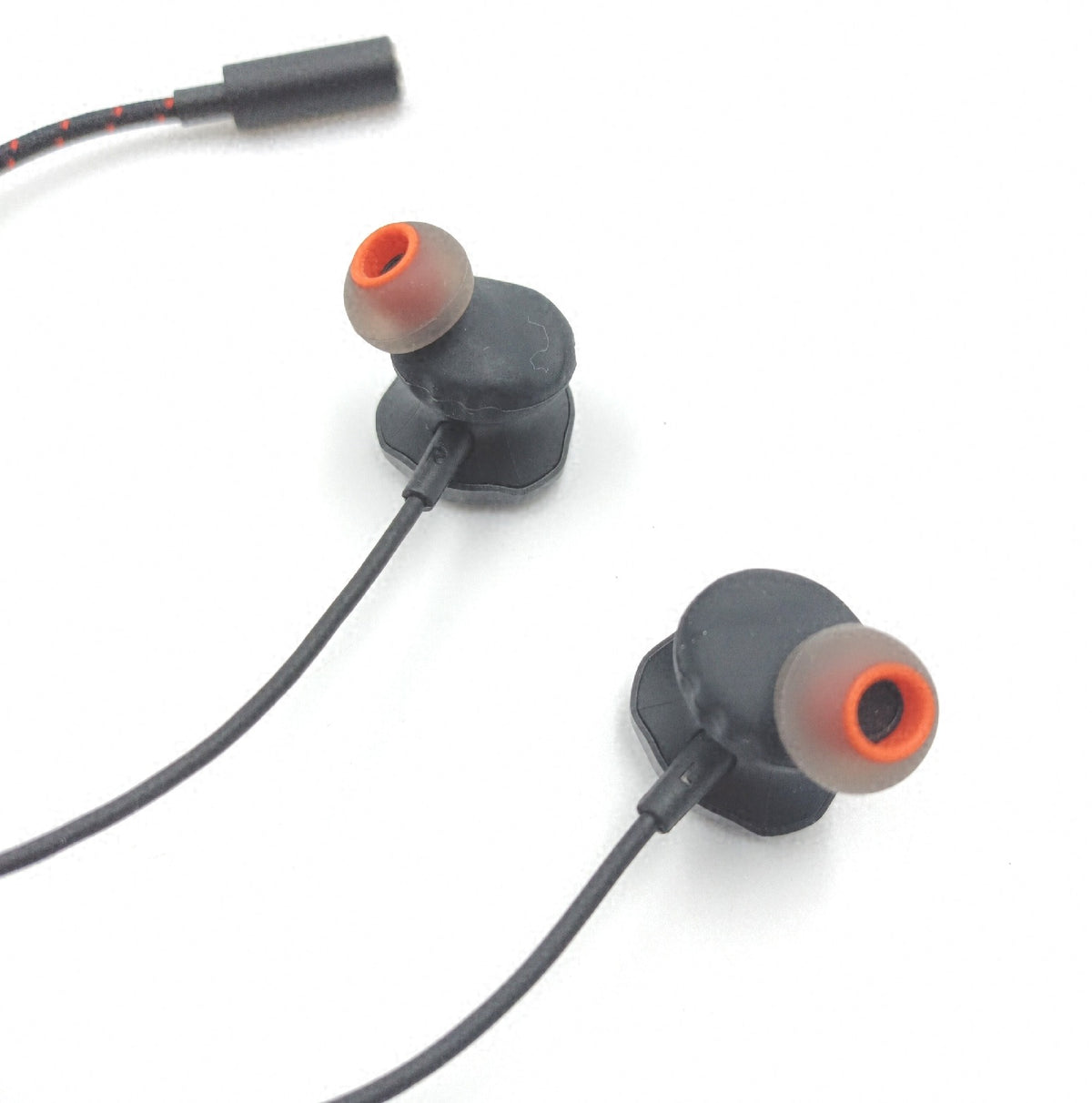 JBL Quantum 50C kabelgebundenes In Ear USB C Gaming Headset mit QuantumSURROUND Sound
