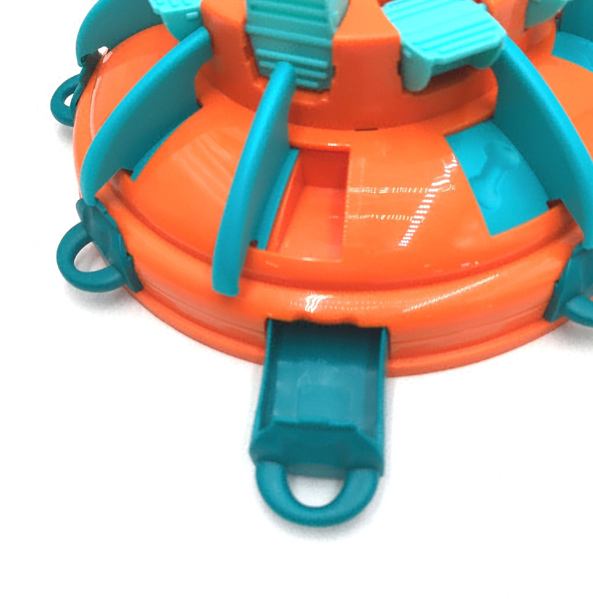 Outward Ho von Nina Ottosson Turm der Leckerlis Level 4 Experten Leckerli Puzzle fuer Hunde
