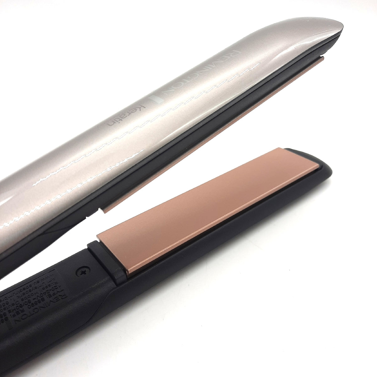 Remington Glätteisen Profi [Hitzeschutzsensor um Haarschäden zu verringern] Keratin Protect (hochwertige Keratin-Keramikbeschichtung mit Mandelöl) Digitales Display, 160-230°C, Haarglätter S8593