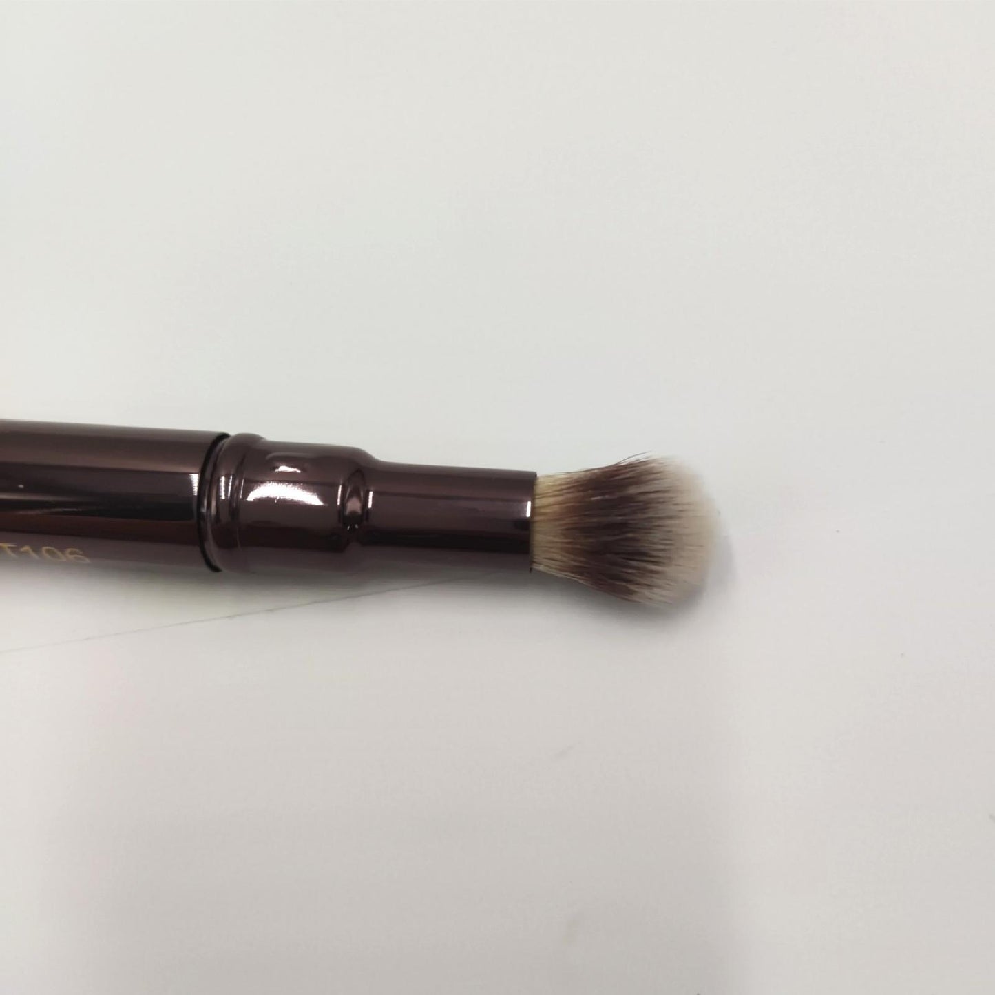ENERGY 2-in-1 Concealer Pinsel mit zwei Enden, Highlighter Pinsel für Flüssig, Creme und Puder Makeup (Geschenk für Sie, Geschenk für Frau)