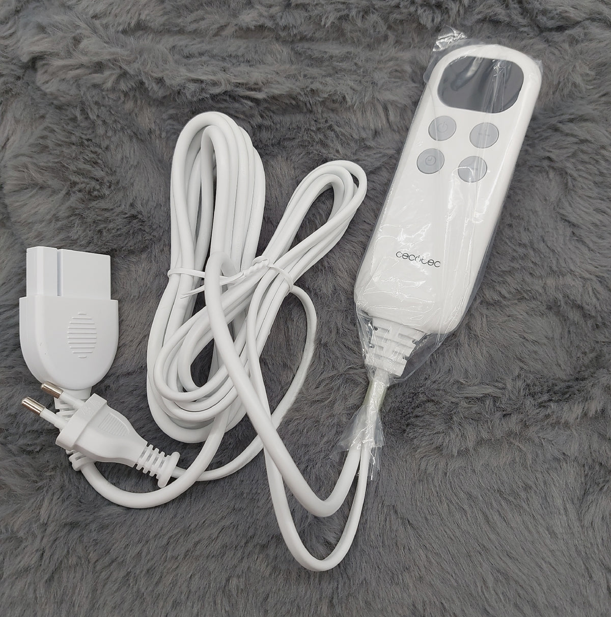 Cecotec Heizdecke HeatConfort Noa 200x180 cm 130 W 10 Temperaturstufen Timer LCD Controller