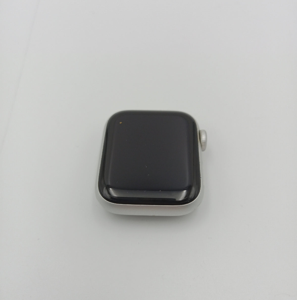 Apple Watch SE 1 Generation GPS 40 mm Smartwatch Gehaeuse Defekt Display ohne