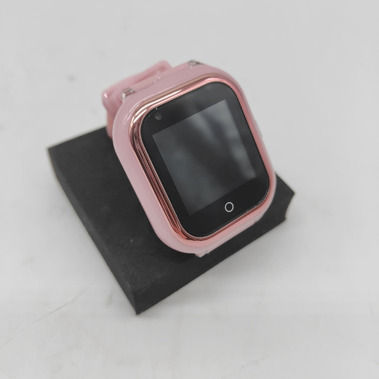 SaveFamily  joy Smartwatch für Kinder m  GPS-Ortungsgerät und lustig  Spiel