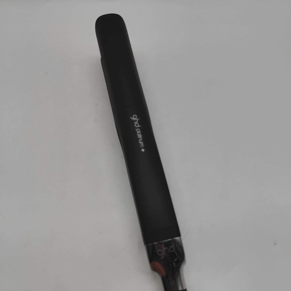 ghd Platinum black professionelles Glätteisen eine Seite kalt