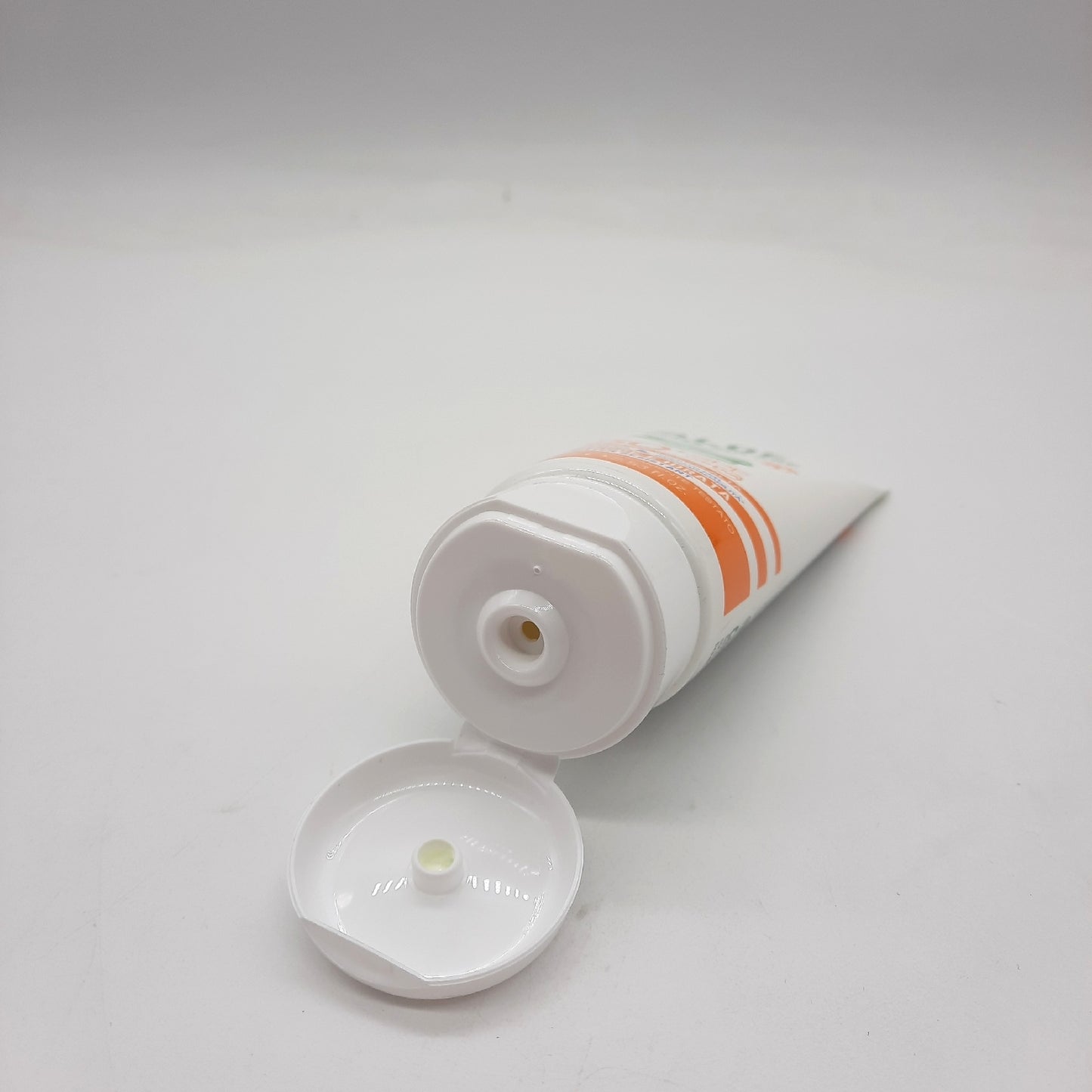 equilibra Sonnenschutzmittel Sonnenpflege LSF 50 Plus Aloe Reisegröße Vitamin C Pflege