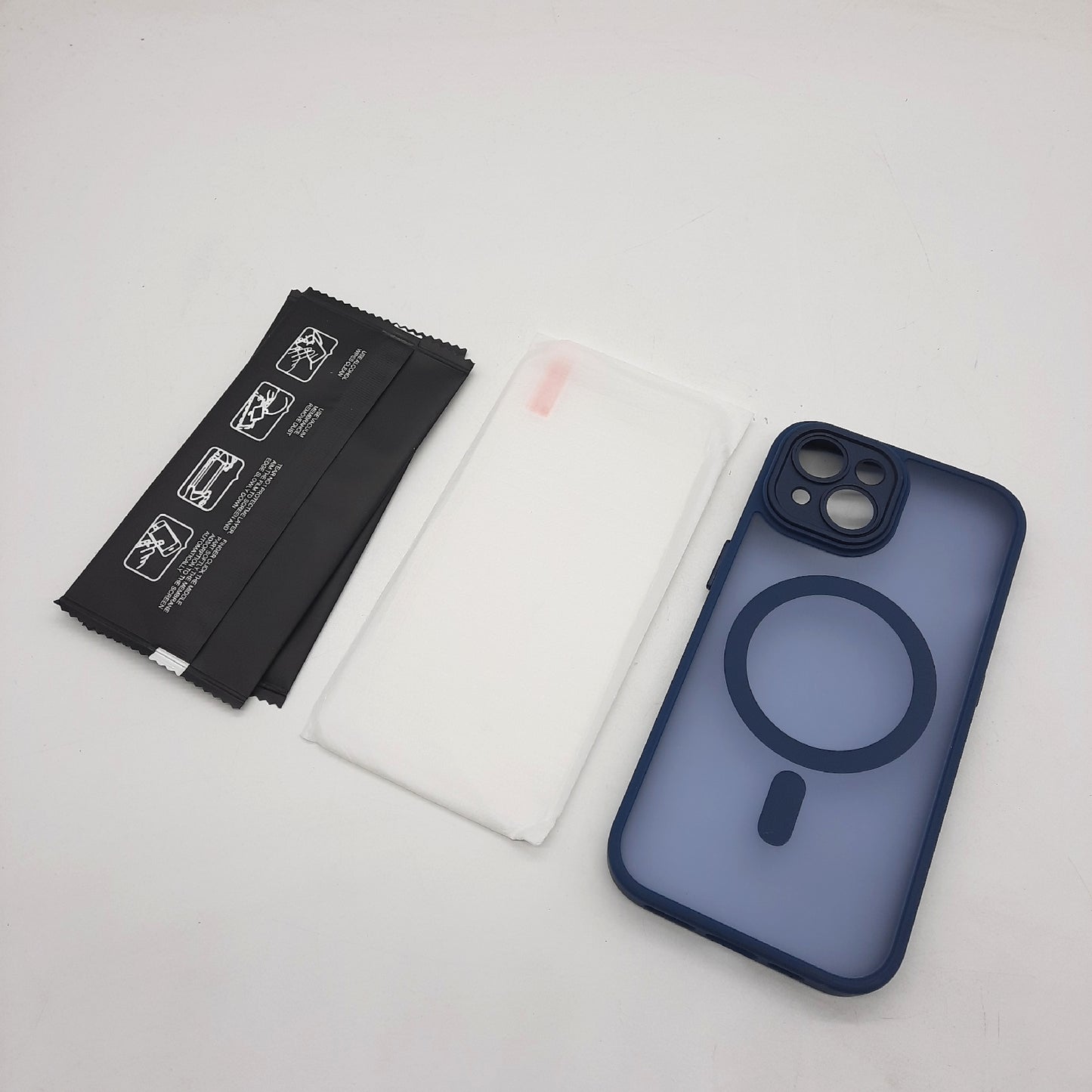 FLAO iPhone 15 Hülle kompatibel MagSafe mit 1x Displayschutzfolie