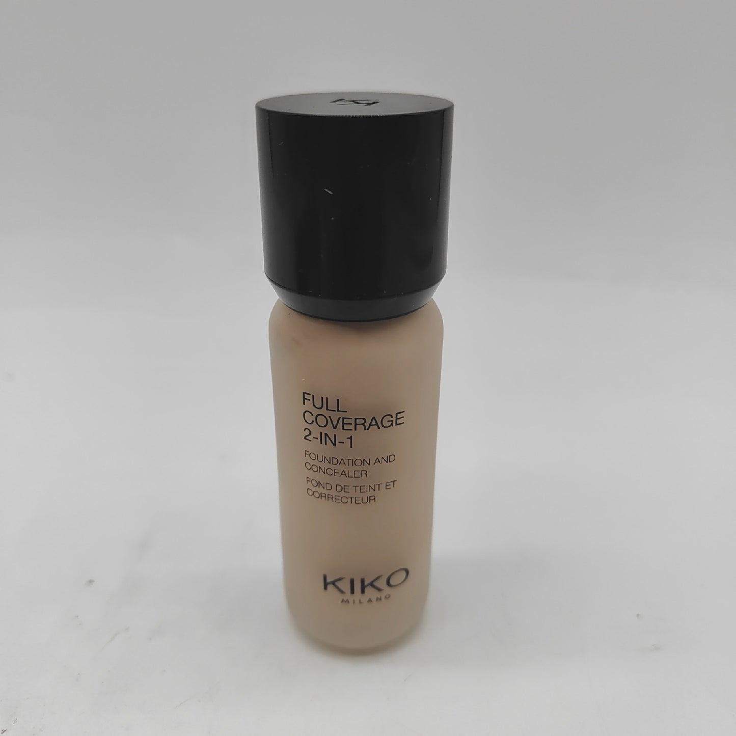 KIKO Milano Foundation Concealer Make up Full Coverage 2 in 1 Deckkraft Gesicht