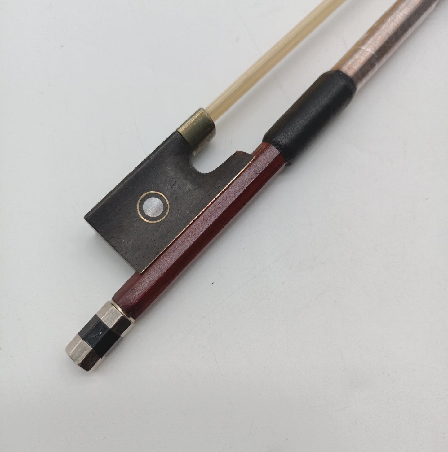 Theodore Geigenbogen Braun Traditionelles Zubehör
für Violine 1/4 Größe