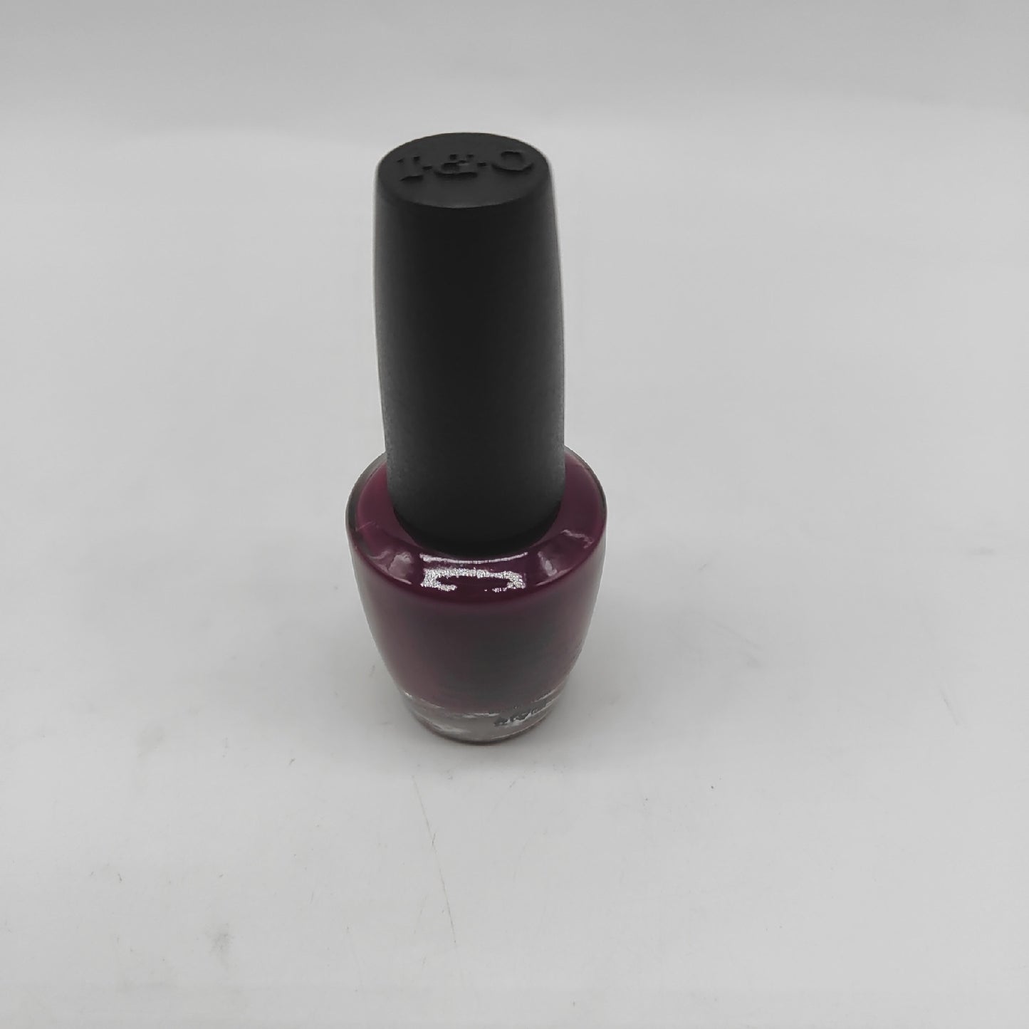 OPI Nagellack in der Farbe Cable Car-Pool Lane, burgunderroter Nagellack und