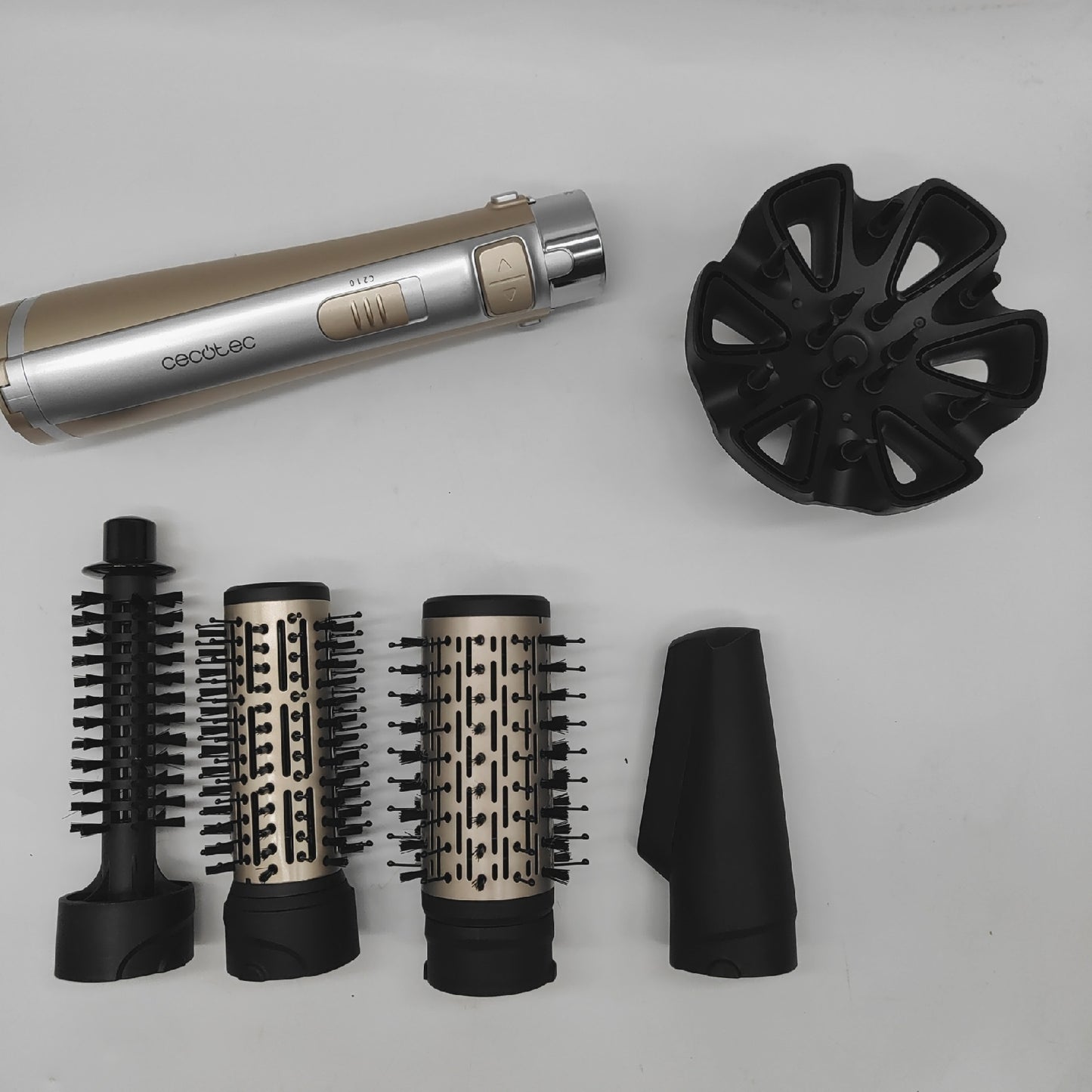 Cecotec CeramicCare 5-in-1 Airbrush Gyro Elite Rotations-Airbrush. 1100 W