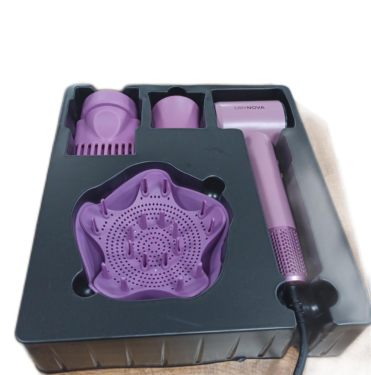 Cecotec Haartrockner BLDC Motor DryNova 3in1 Berry 1600