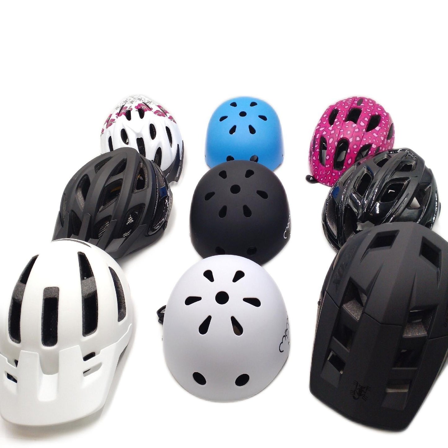 Kunden Retouren Rückläufer  E Ware 21 Stück  Helme Fahrradhelme Uvex Fox Alpina Fischer Dunlop