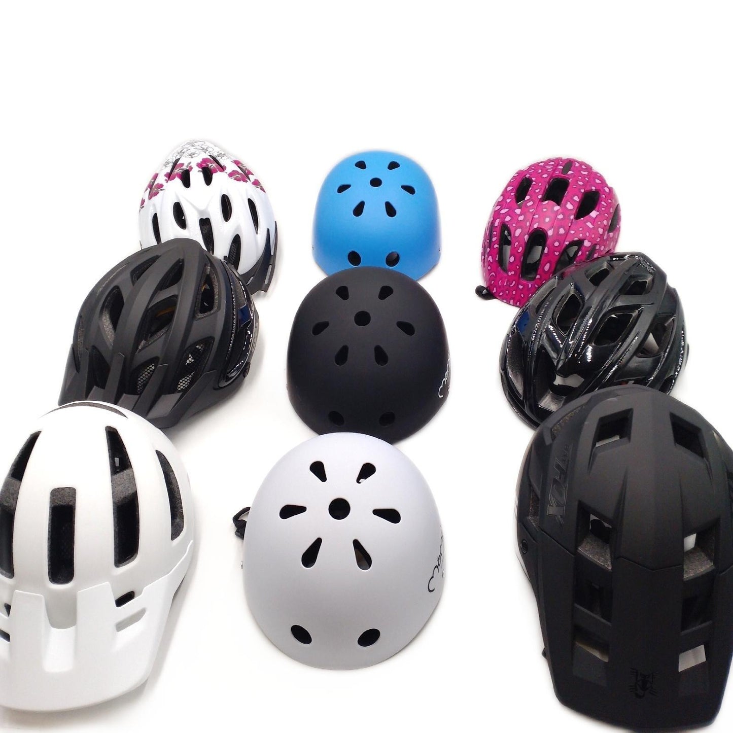 Kunden Retouren Rückläufer  E Ware 21 Stück  Helme Fahrradhelme Uvex Fox Alpina Fischer Dunlop