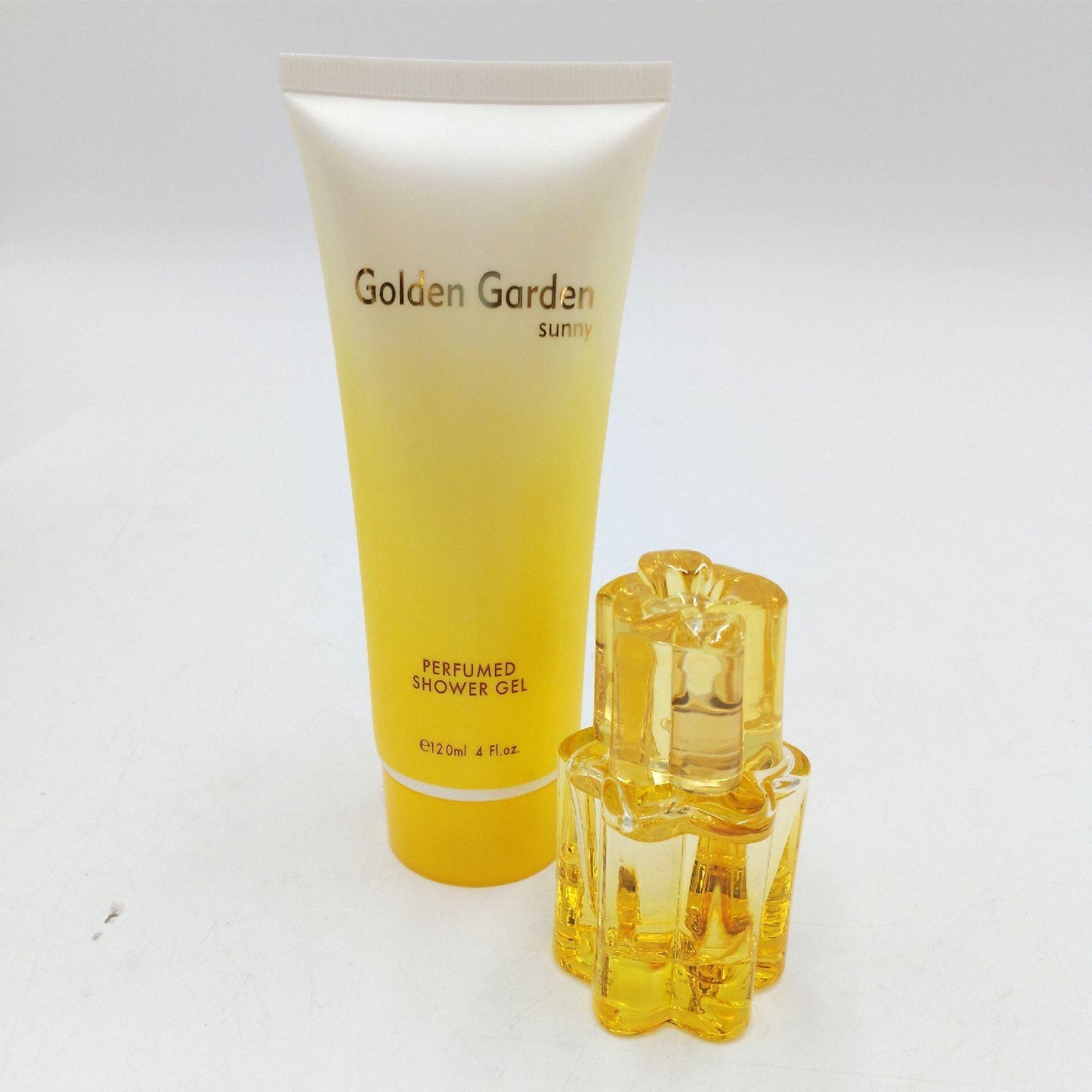 Golden Garden Sunny Geschenkset Eau de Parfum 100 + 30 ml, Shower Gel und Body lotion