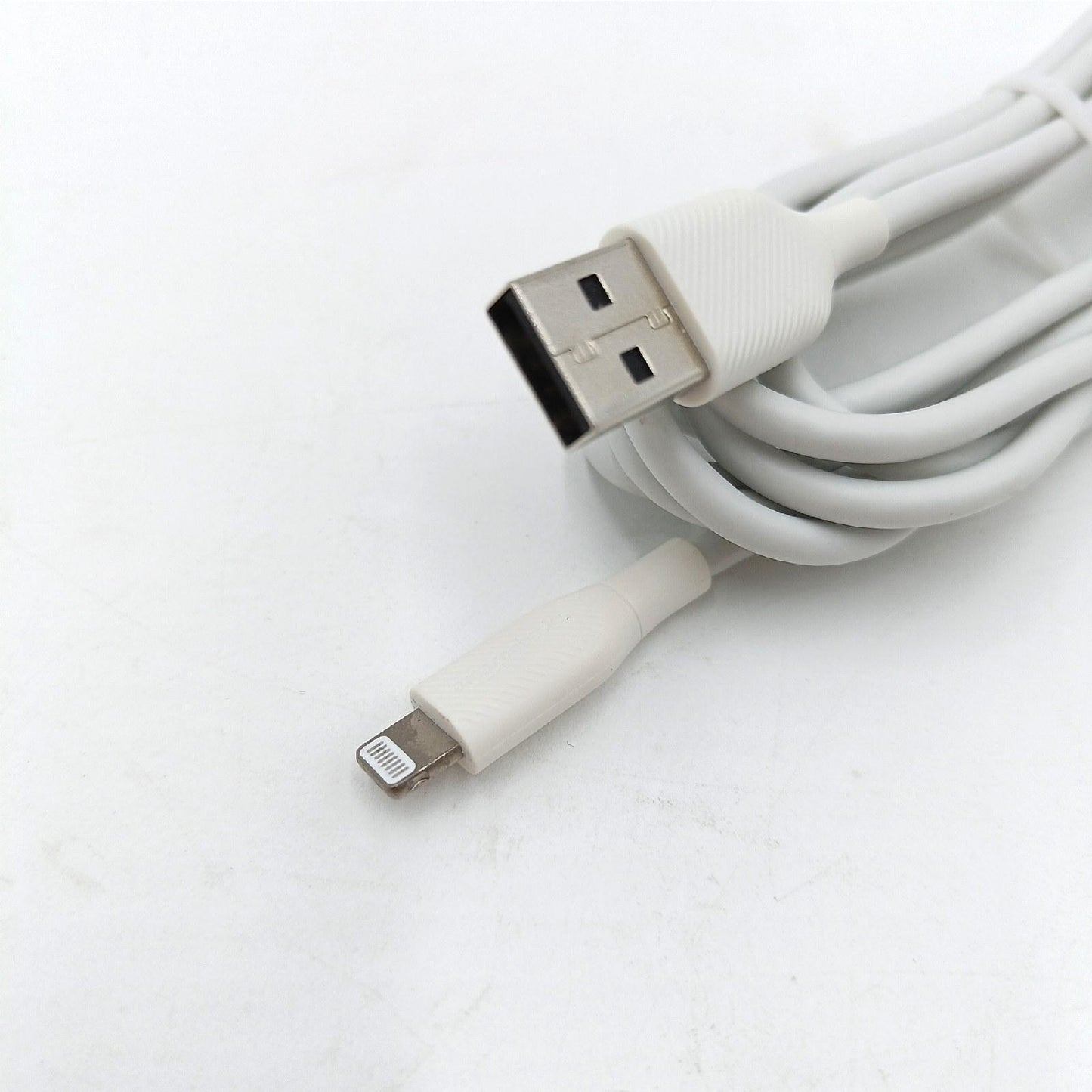 Amazon Basics Verbindungskabel Kabel Zubehör Iphone Langlebig Weiß 1 8 Meter