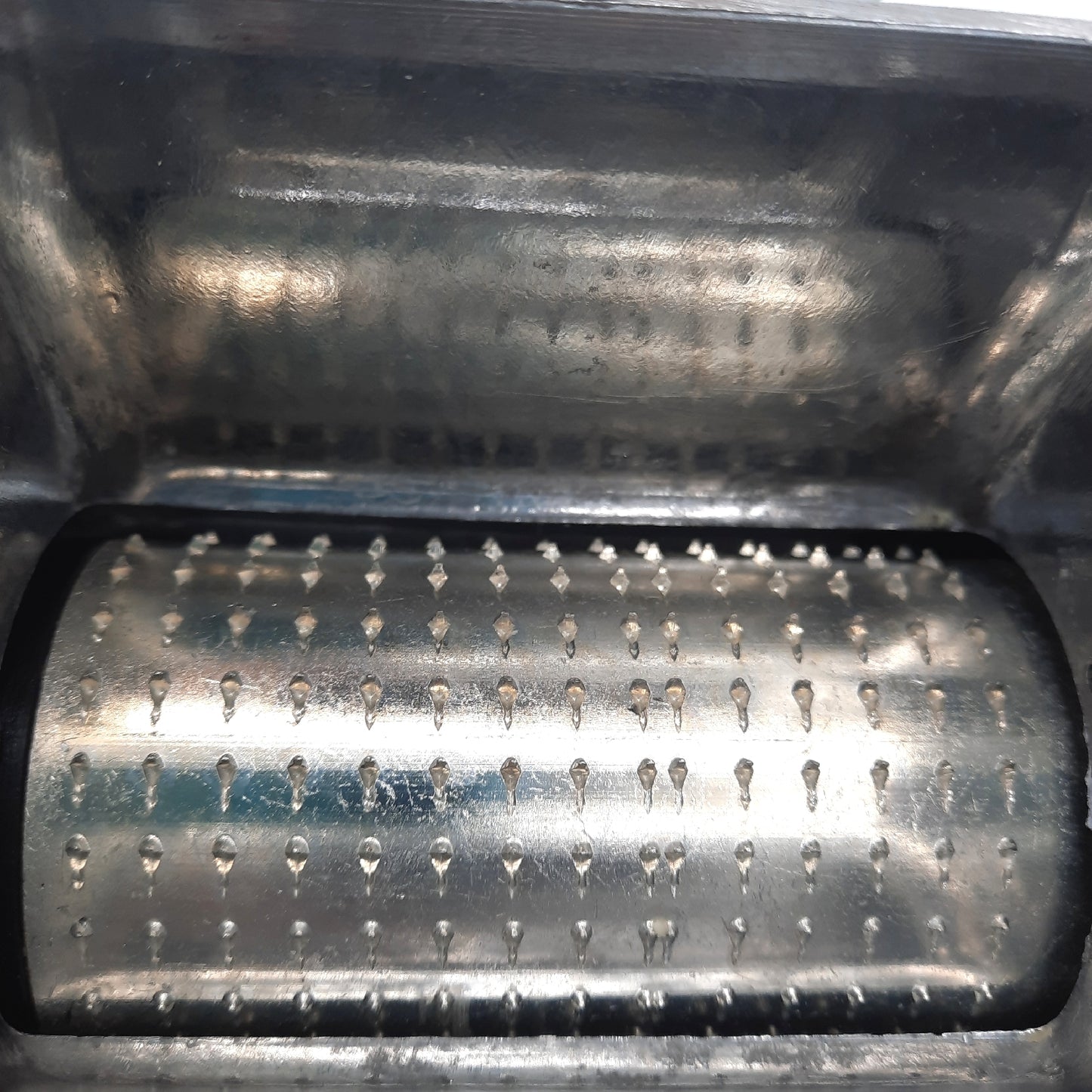 Reber Reibe Küchenhelfer Kochzubehör 8910N Metall Silber Profi Küchenutens