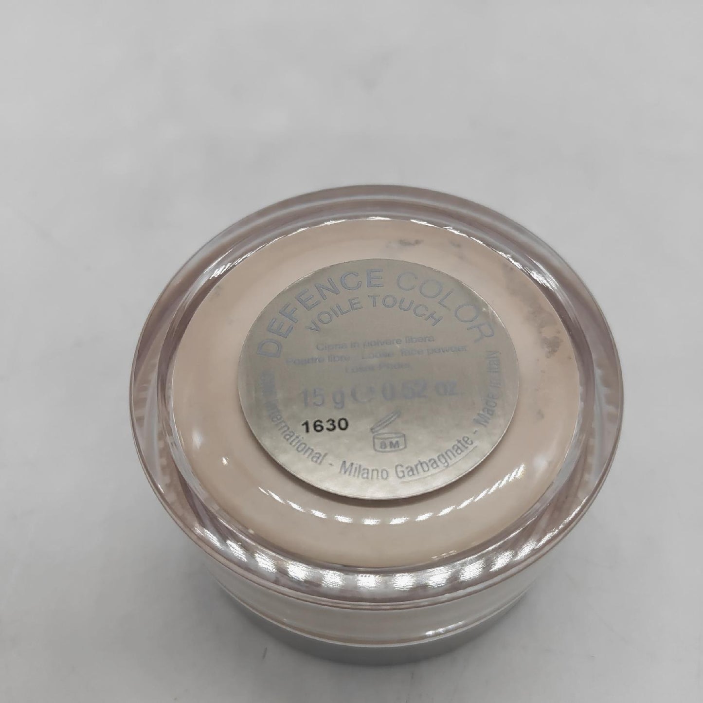 Defence Color Kosmetik Makeup Trendy Voile Touch Cypria Loose leicht und angenehm