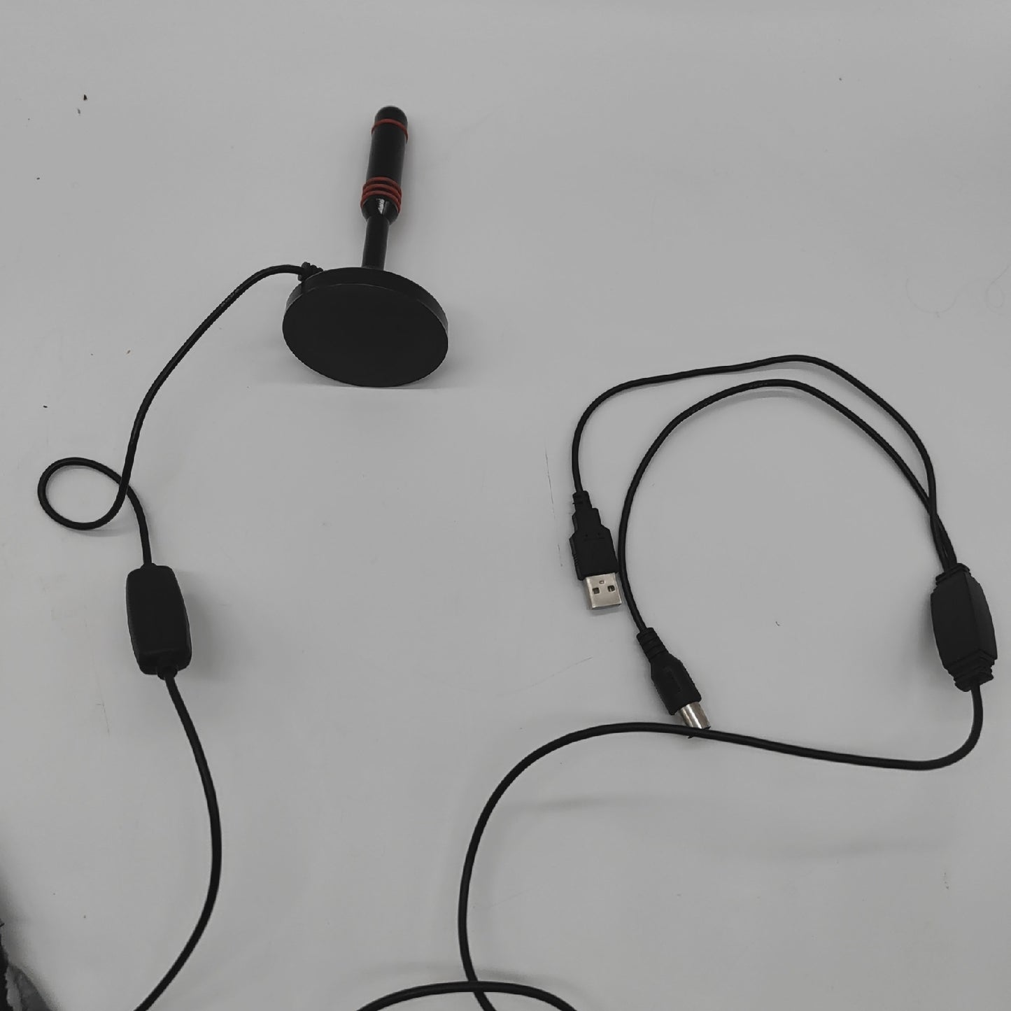 Leyf Antenne TV Empfangstechnik HD980T Hohe Verstärkung VHF UHF FM DVB T2 TNT HD Home
