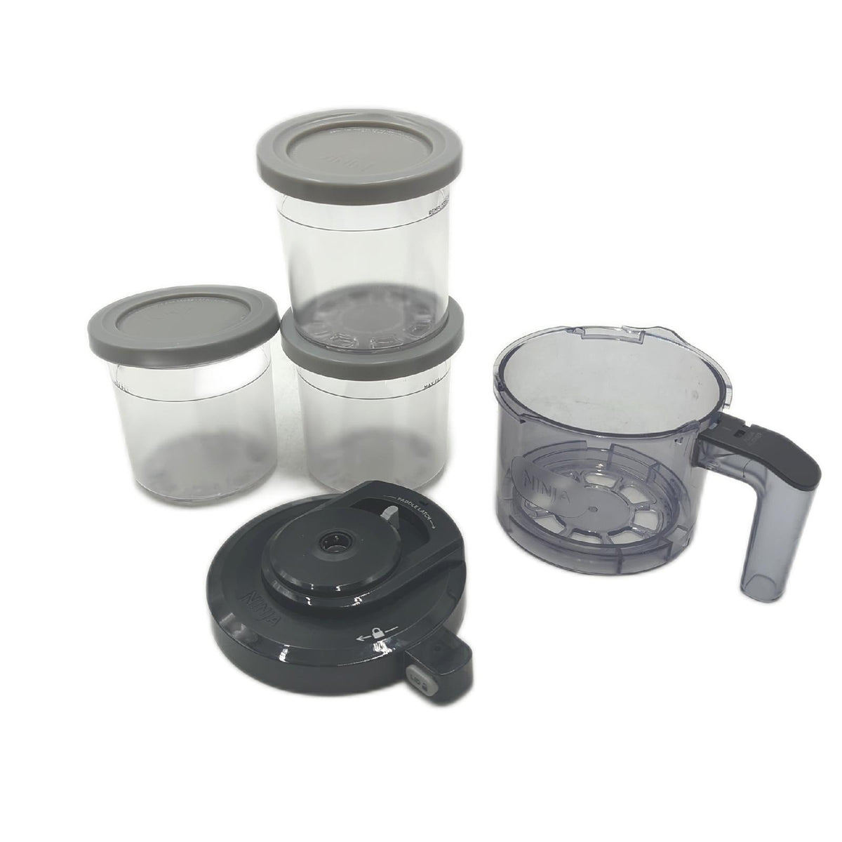 NINJA Eisbereiter Küchengeräte CREAMi Eisdielenfabrik NC300- Kratzer auf Gehäuse