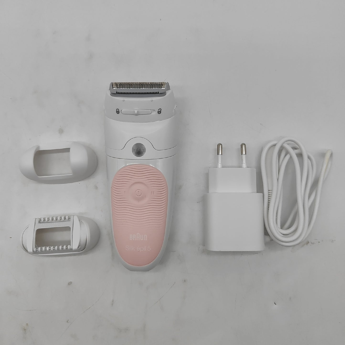 Braun Silkapil 5 Elektrischer Epilierer Damen Weinro weiss Lieferumfang Fotos