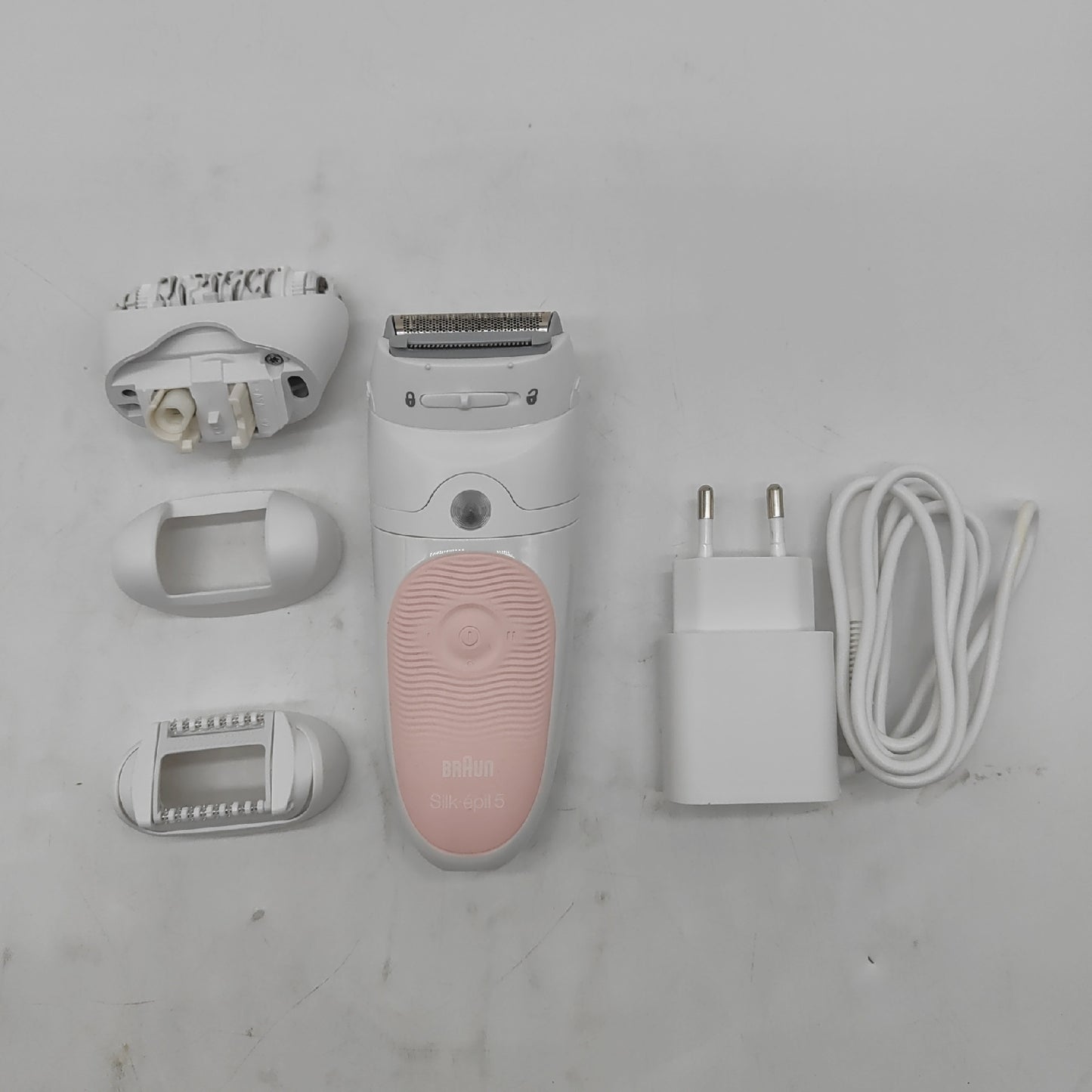 Braun Silkapil 5 Elektrischer Epilierer Damen Weinro weiss Lieferumfang Fotos
