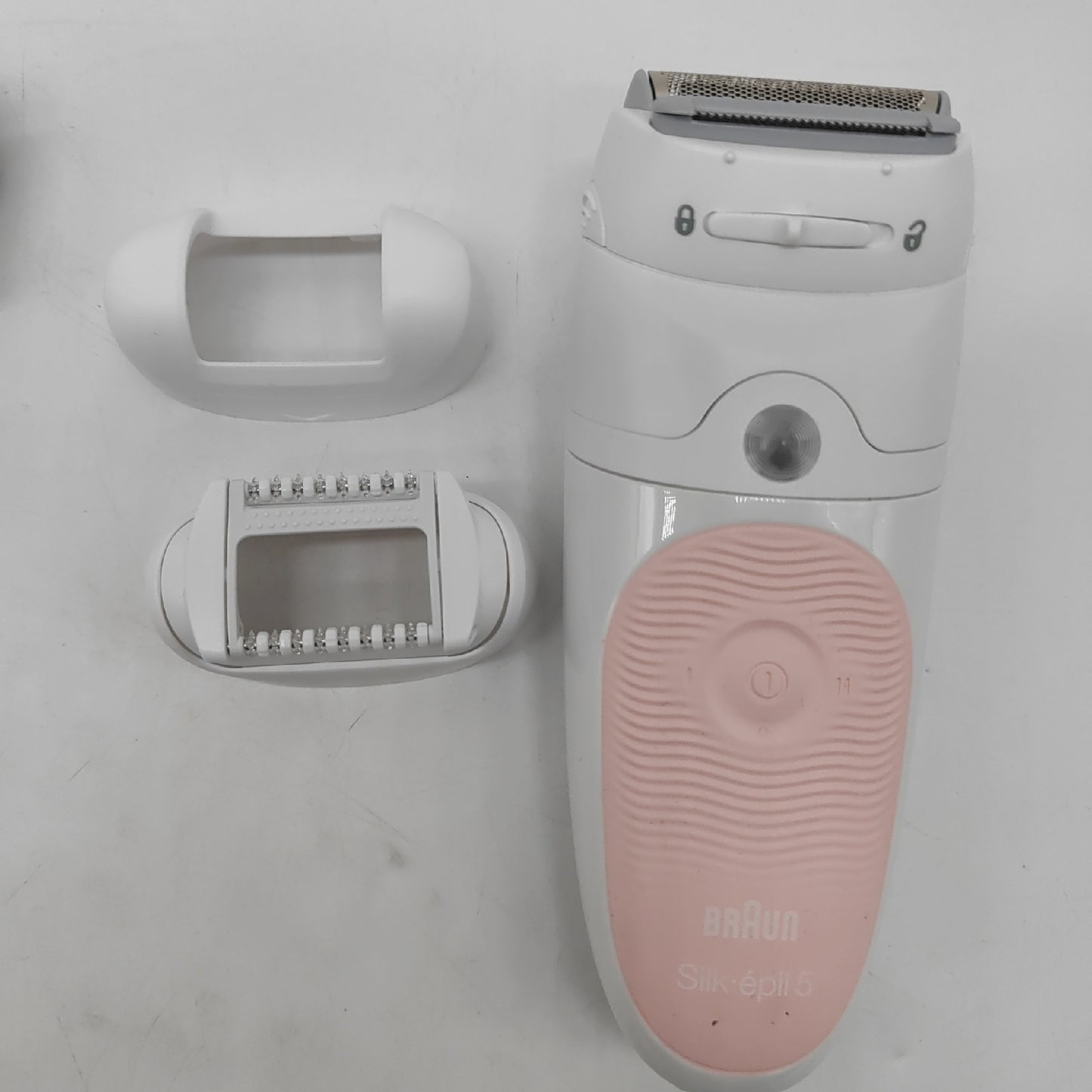 Braun Silkapil 5 Elektrischer Epilierer Damen Weinro weiss Lieferumfang Fotos