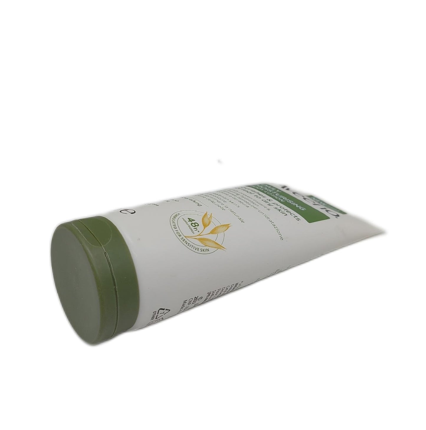 Aveeno Daily Moisturising Lotion nährt und schützt trockene, empfindliche Haut