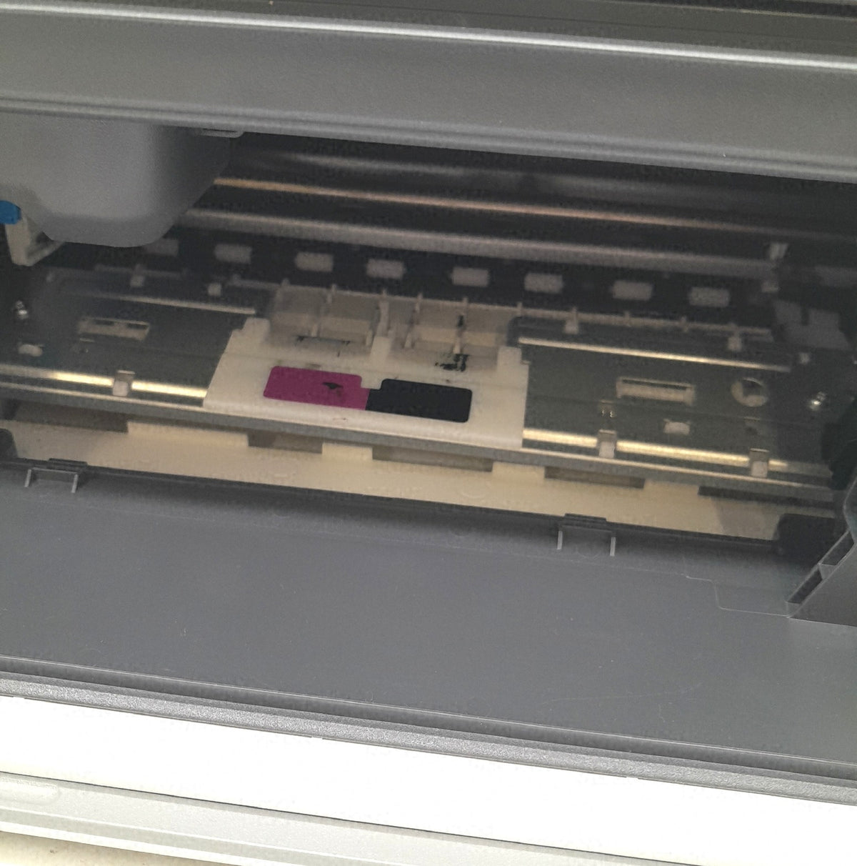 Hp Smart Tank 5105 3 in 1 Multifunktionsdrucker Tinte ausgelaufen