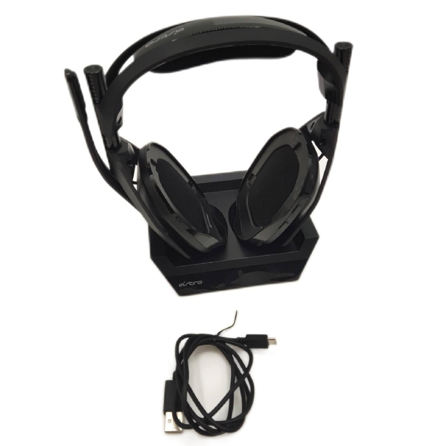 ASTRO A50 Wireless Gaming Headset Ladestation 4 Generation gebraucht ohne Ohrpolster starke Gebrauch