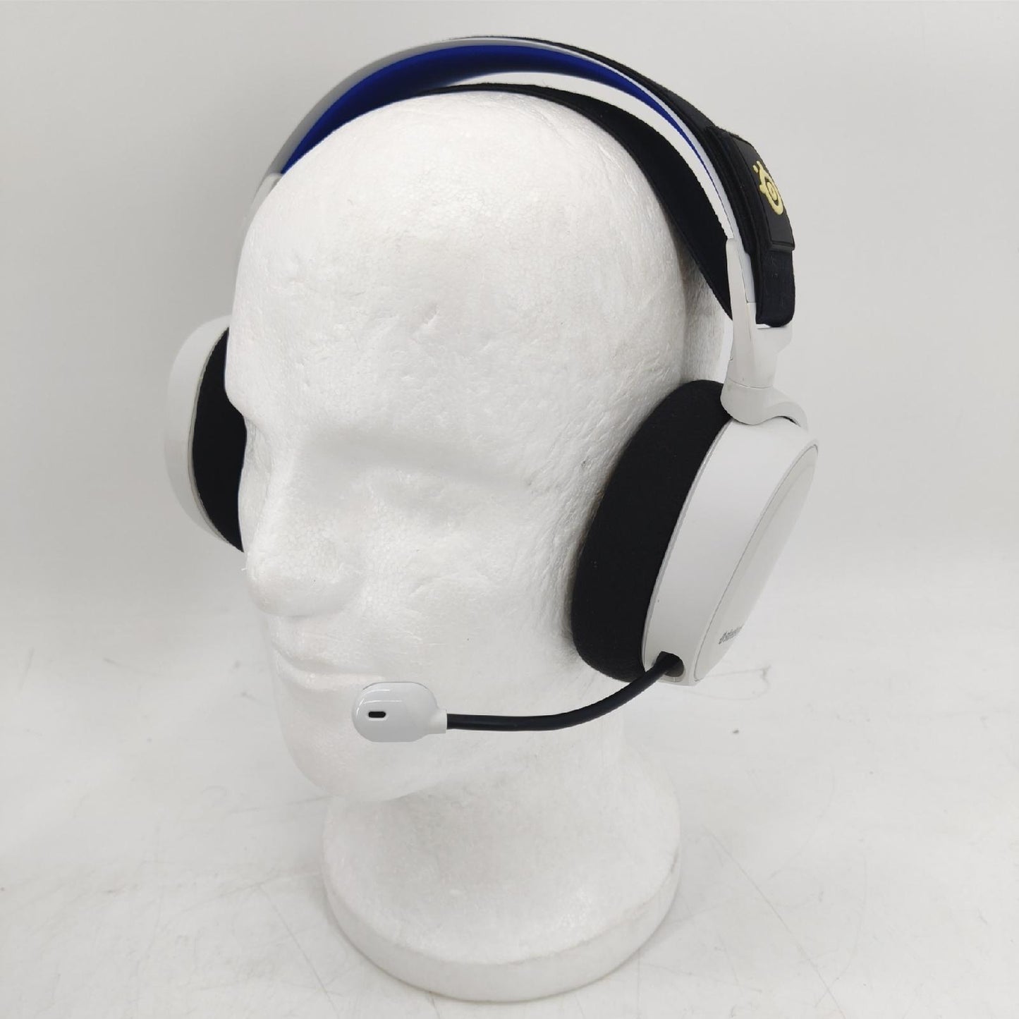 SteelSeries Arctis 7P Plus Wireless Gaming Headset Weiss mit Gebrauchsspuren ohne Dong
