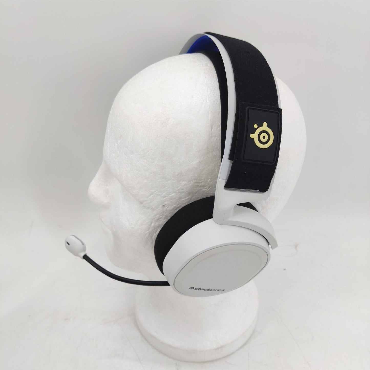 SteelSeries Arctis 7P Plus Wireless Gaming Headset Weiss mit Gebrauchsspuren ohne Dong
