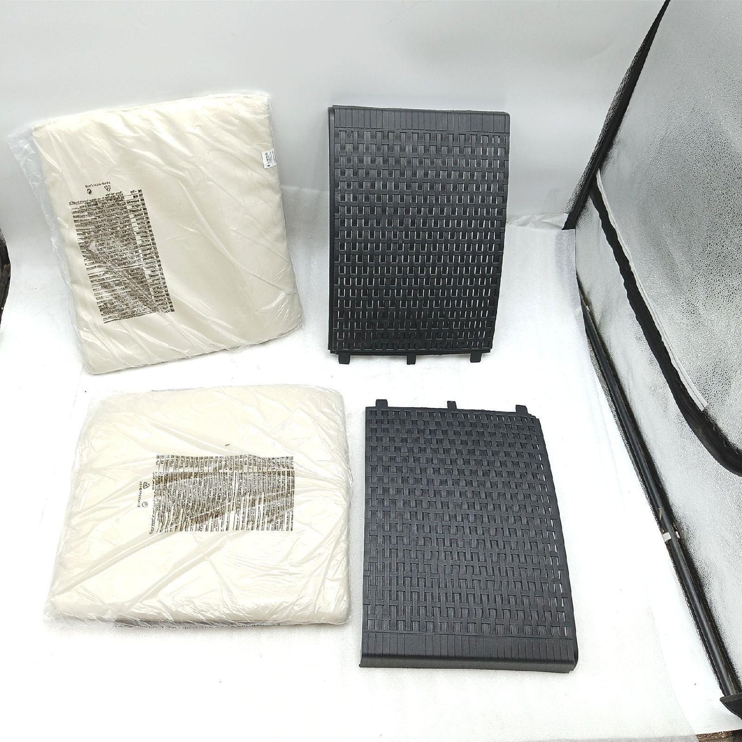 Dmora - Outdoor-Lounge-Set Napoli, Gartenkomposition mit 2 Sesseln und 1 Aufbewahrungstisch, Lounge mit Rattan-Effekt, 100 % Made in Italy, Anthrazit