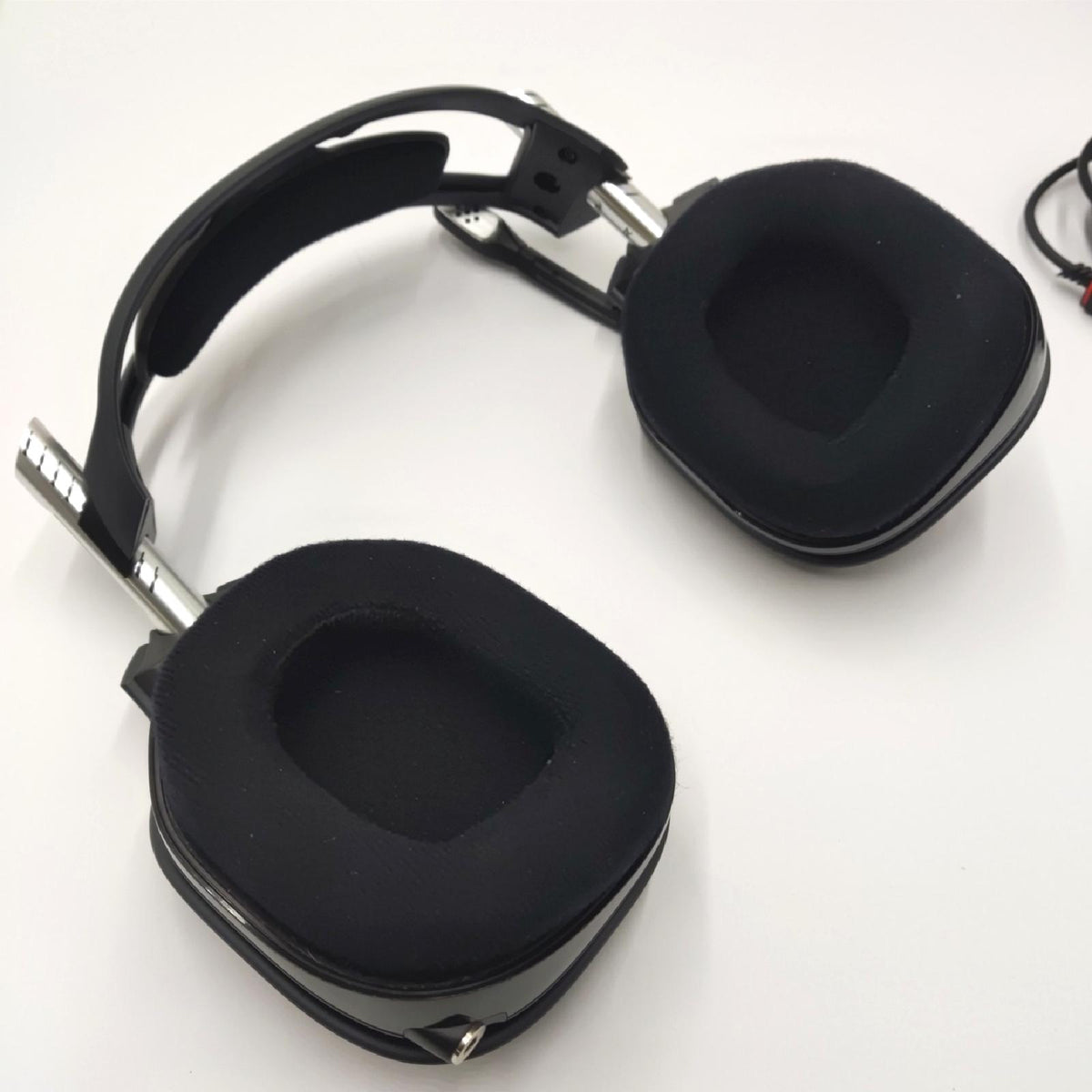 ASTRO Gaming Gaming Headset Audiozubehör A40 TR MixAmp Pro kabelgebunden Surround Sound