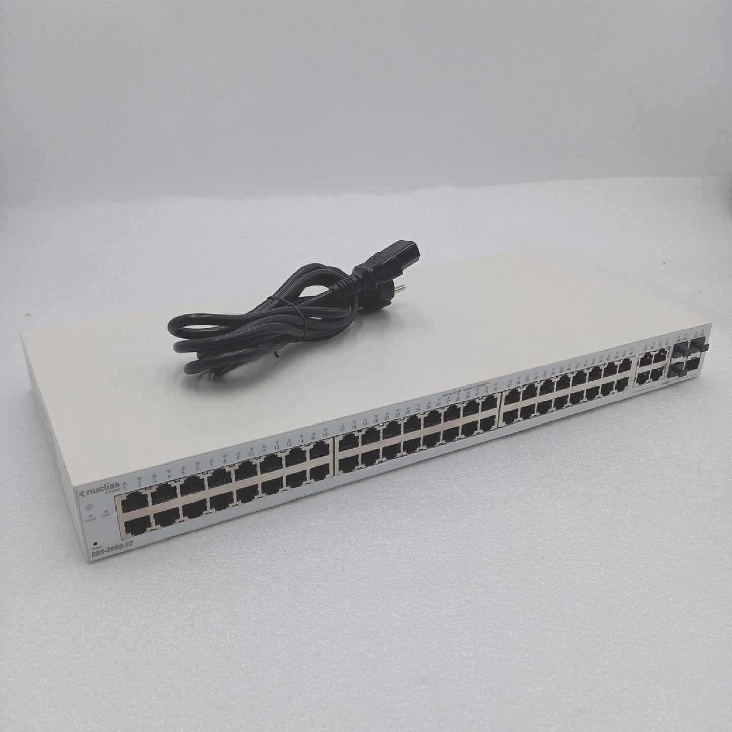 D-Link DBS200052 Cloud Managed Gigabit Smart Switch 52 Ports Isdn Glasfaser Nuclias Aktion